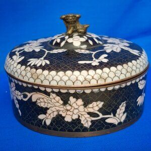 Antique Chinese Cloisonne Powder Trinket Box